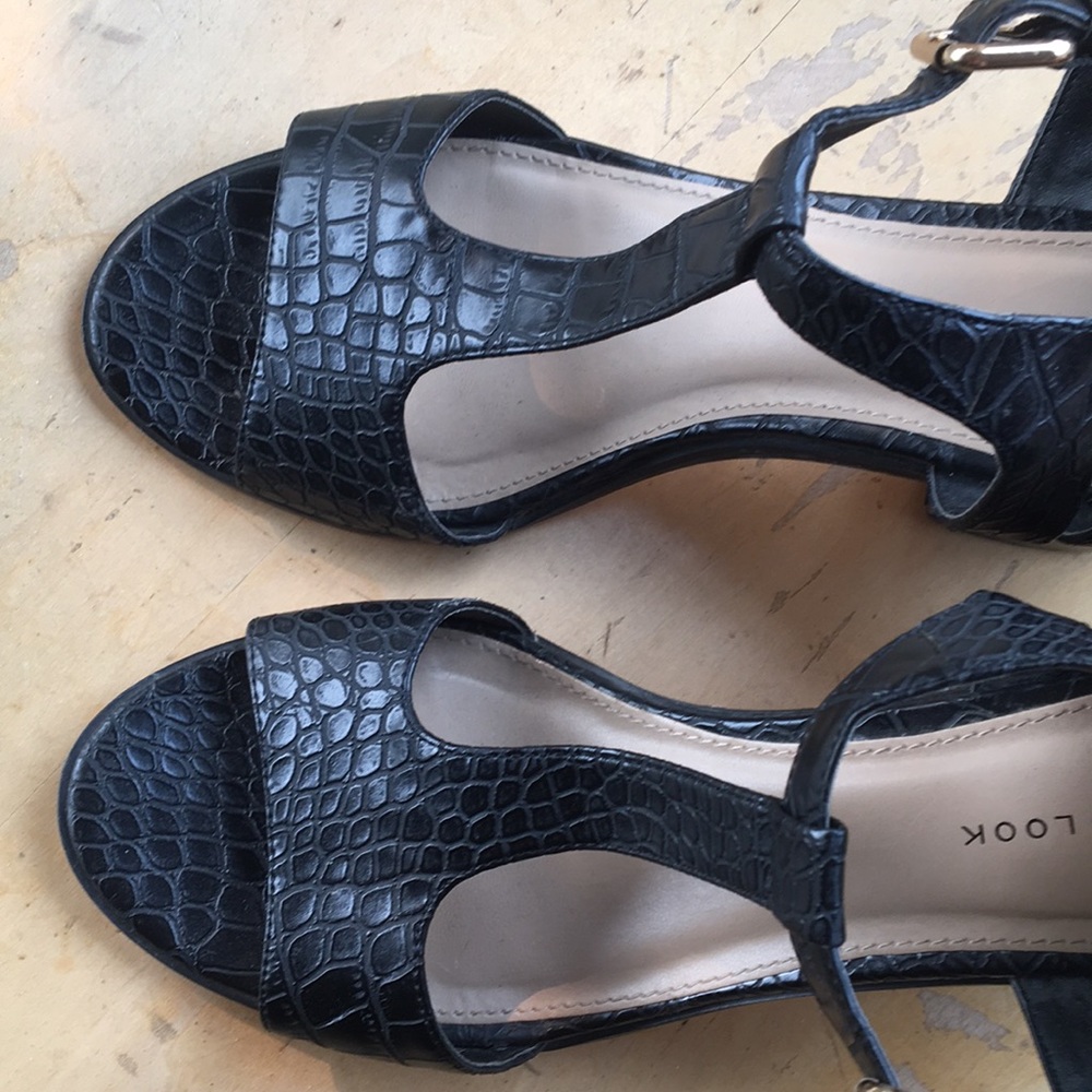 Black Snake Print Sandals